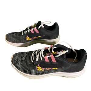 Women’s Nike Sneakers